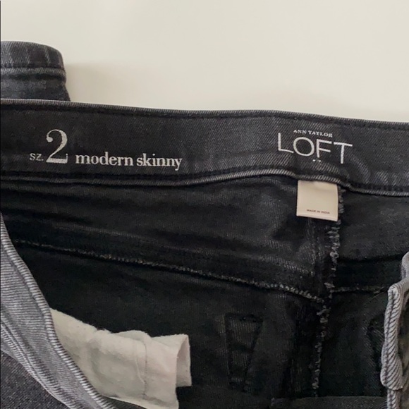 LOFT modern skinny size 2 - Picture 2 of 7